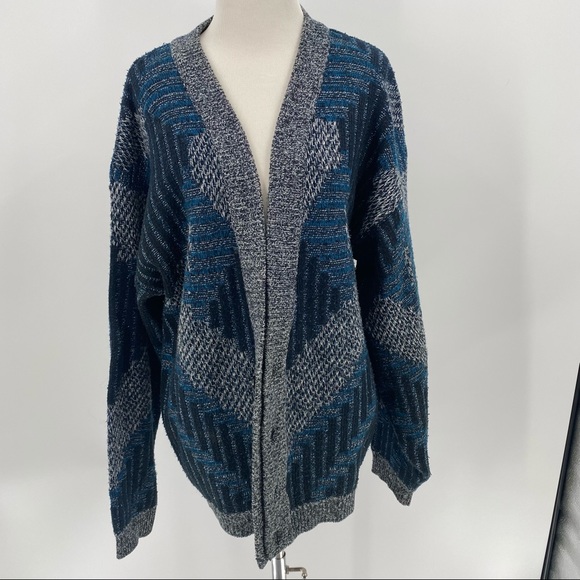 Nuovo Cardigan Sweater - Picture 1 of 4